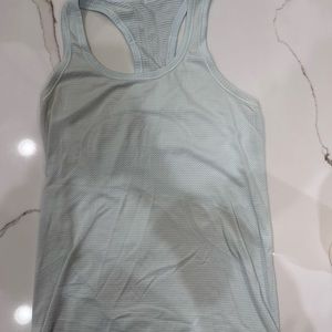 Vintage lululemon swiftly tech razorback tank.